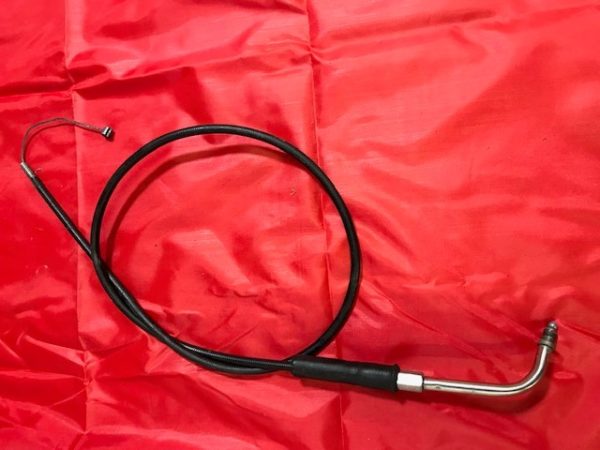 Idle throttle cable