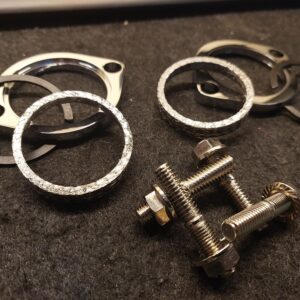 Exhaust flanges and gasket kit (all VROD models)
